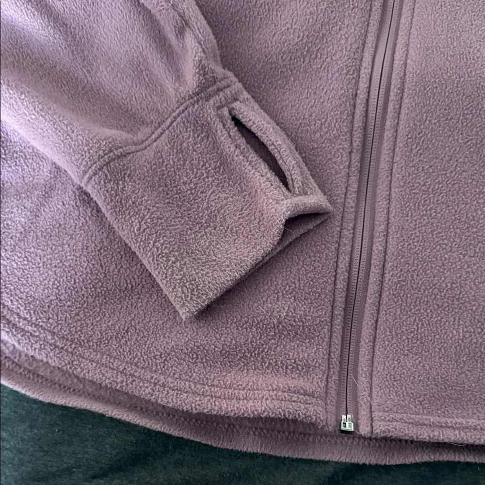 Old Navy Lavender Full-Zip Fleece Jacket - Picture 4 of 6
